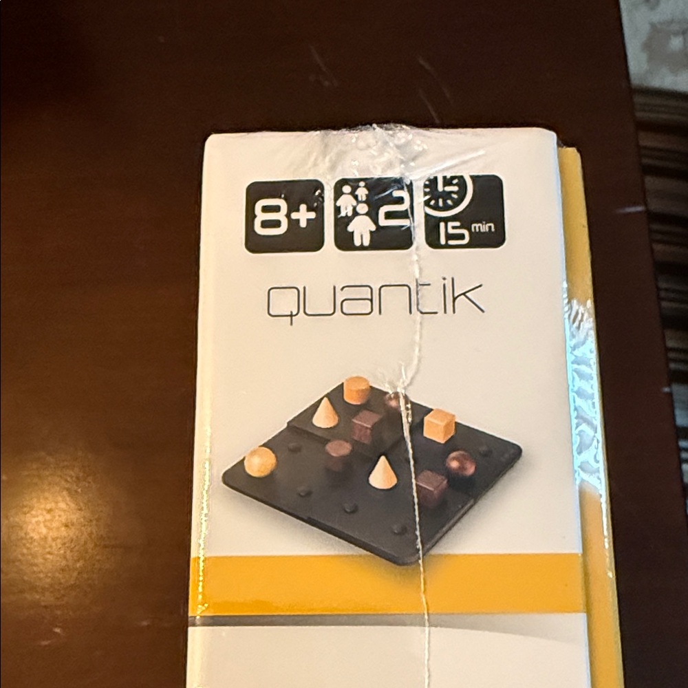 Gigamic Quantik Strategy Game by Nouri Khalifa New SEALED - Picture 4 of 5